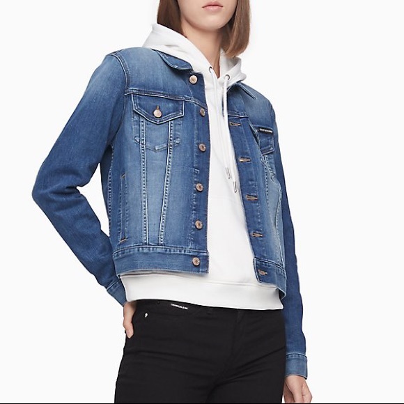 mid blue denim jacket womens